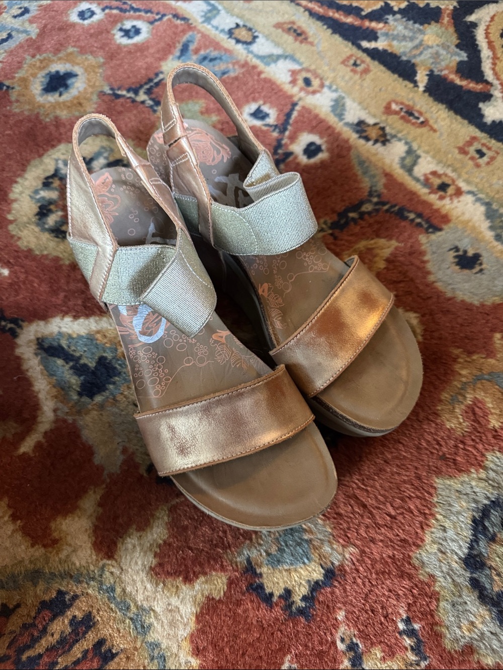 Women’s Metallic Rose Gold Slingback Wedge Sandals